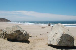 Rancho Del oso Beach with rocks